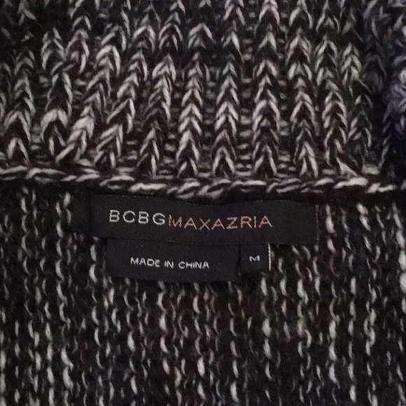 ❤️3/$25❤️ BCBG | EUC Shawl Collar Cardigan M - Picture 4 of 8